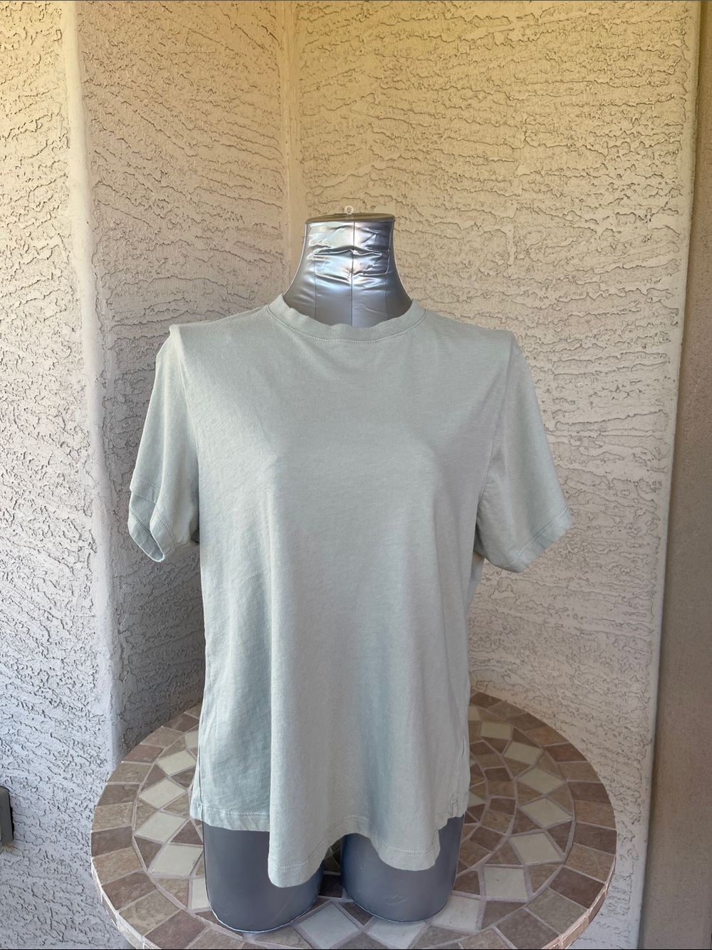 American Eagle Outfitters Short Sleeve Tee - Sage Green 100% cotton